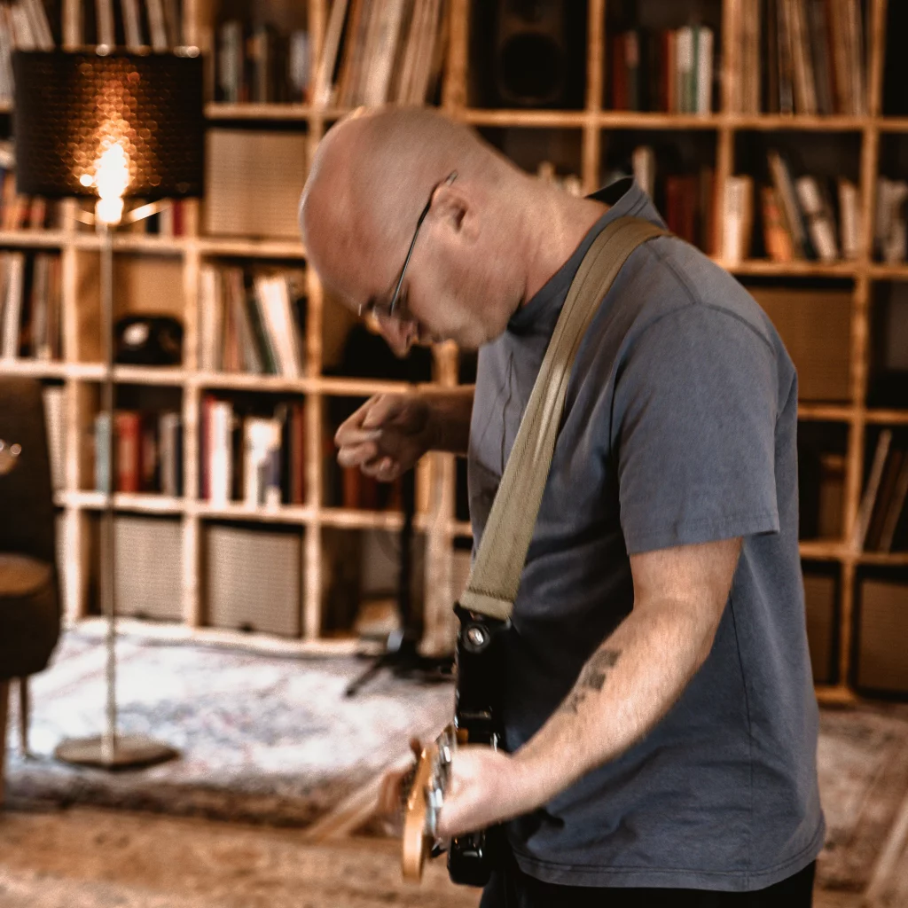 Musiker bei der Vorbereitung einer Recording-Session